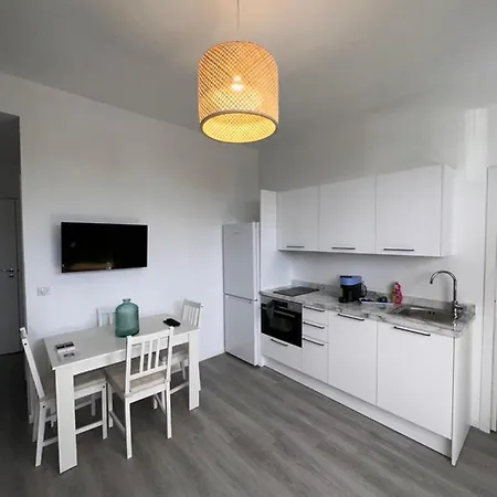 Charmant 2 Pieces Apartment *